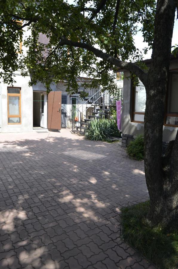 Апартаменти В Будиночку Біля Софіївського Парка Uman Exterior foto